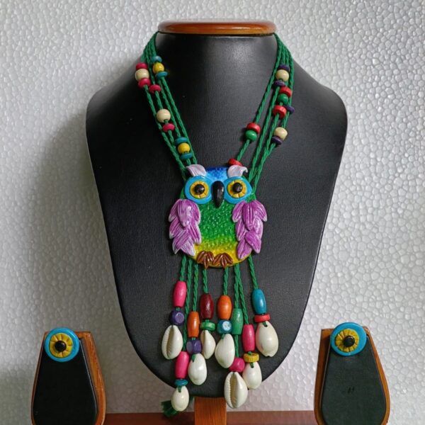 HANDCRAFTED OWL MOTIVE MULTI BEADS NECKPIECE